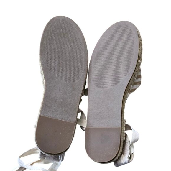 Lexi & Abbie Women's Beige & White Striped Espadrille Flats With Wraparound Ties - Picture 4 of 5